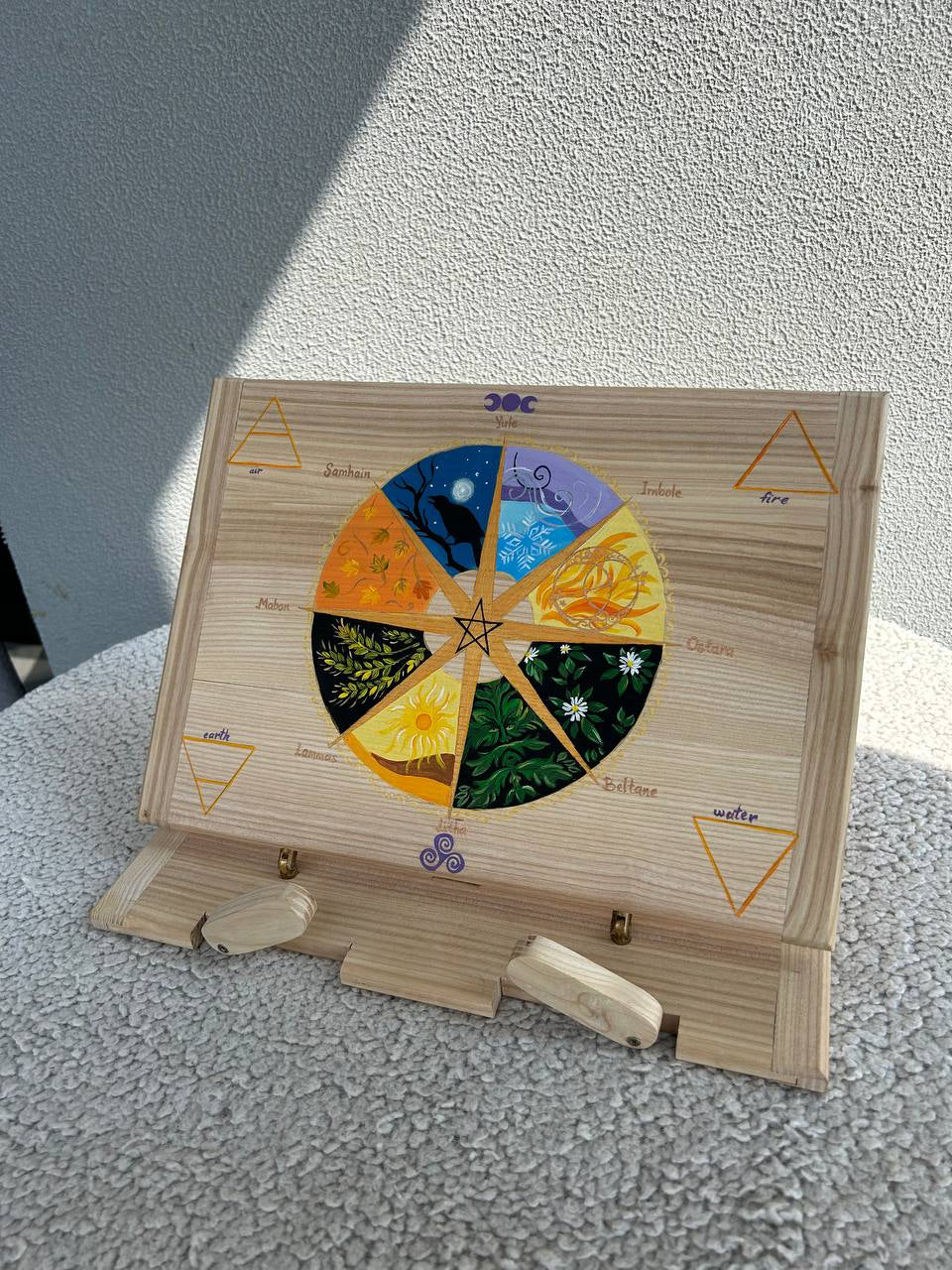 Handmade Wooden Grimoire Stand - Wiccan Altar Book Holder
