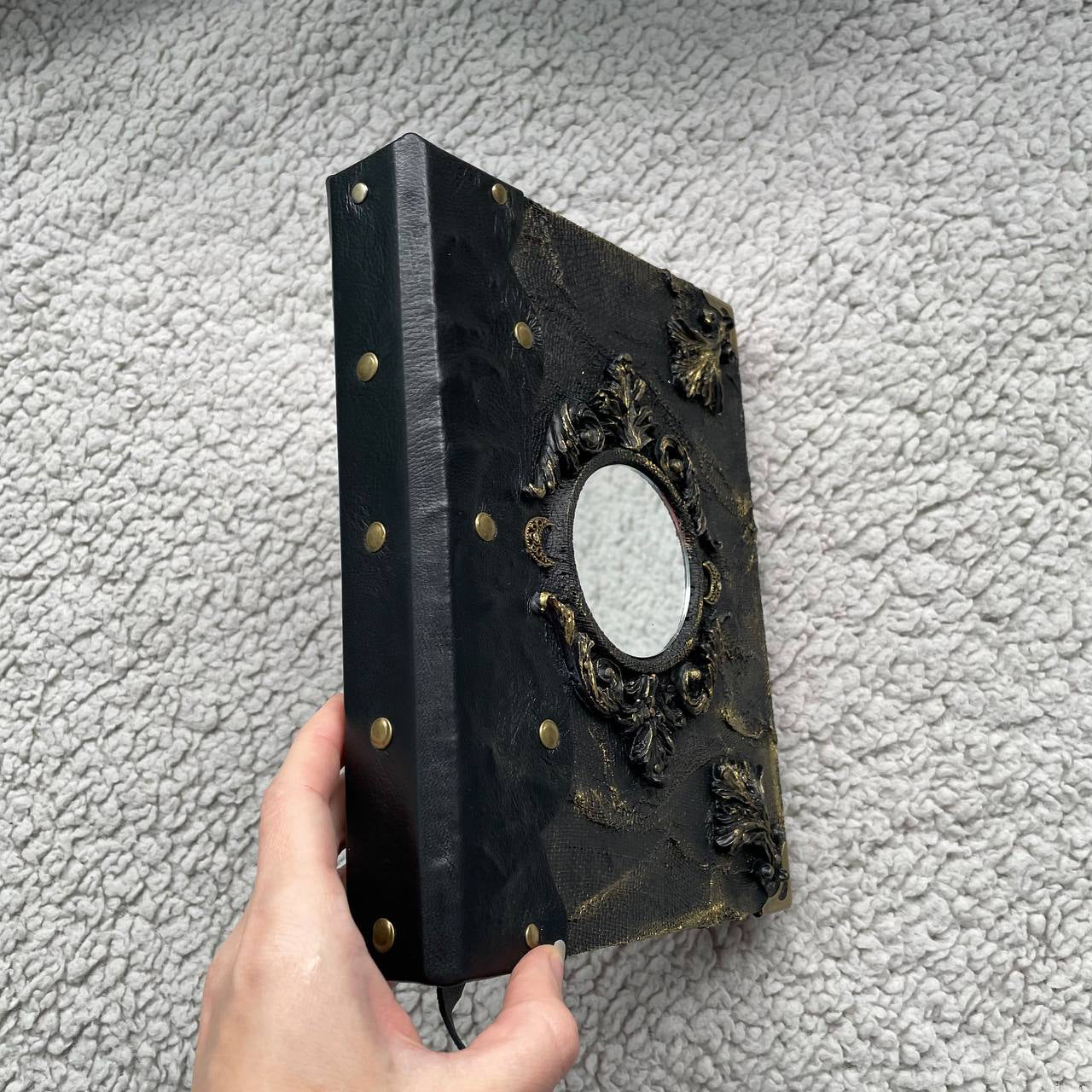 Handmade Mirror Grimoire – Leather Witch Journal with Vintage Effect