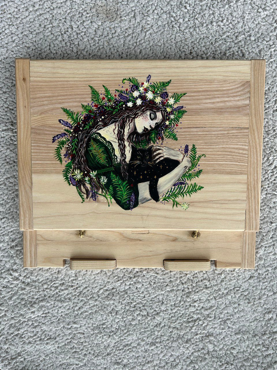 Natural Ash Wood Grimoire Stand – Adjustable & Handmade