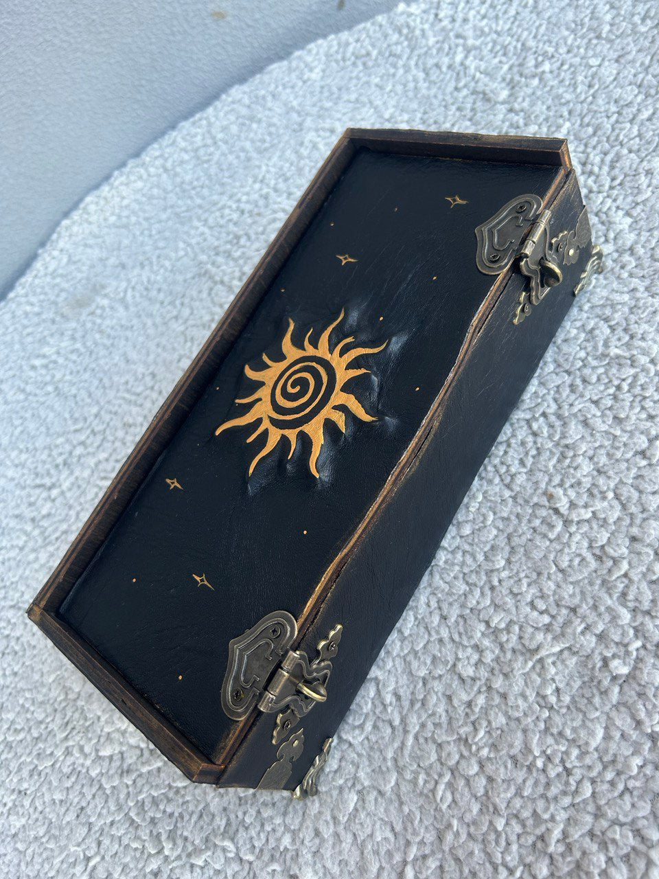 Handmade Witchcraft Box Set – Altar Supplies, Grimoire & Spell Bottles