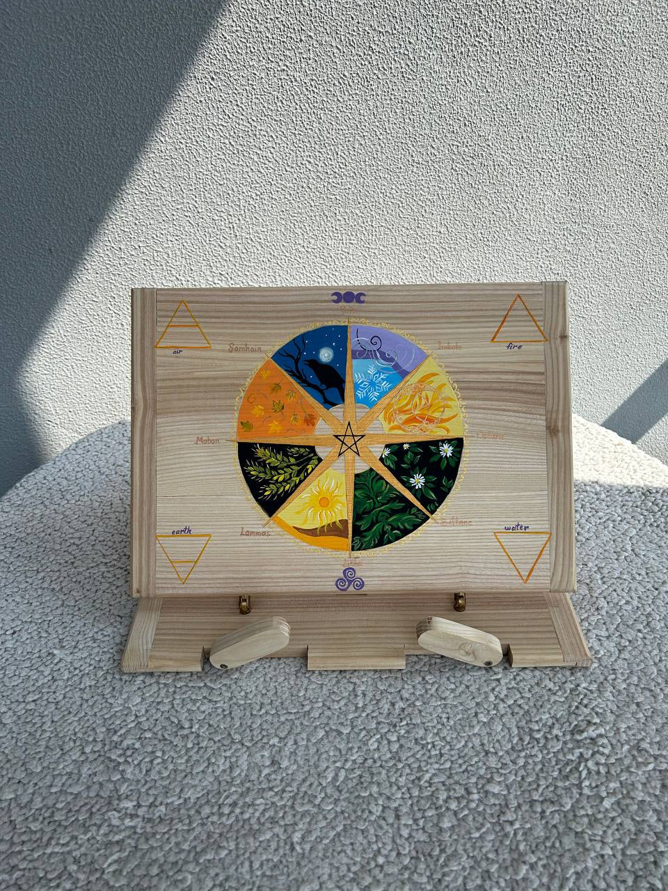 Handmade Wooden Grimoire Stand - Wiccan Altar Book Holder