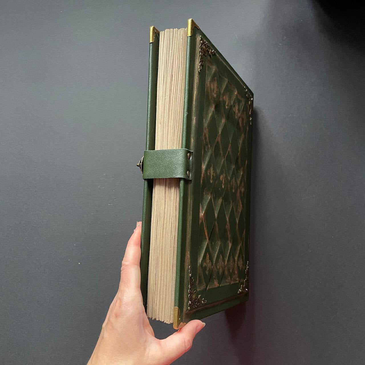 Enchanted Miniature Door – Forest Fairytale Grimoire