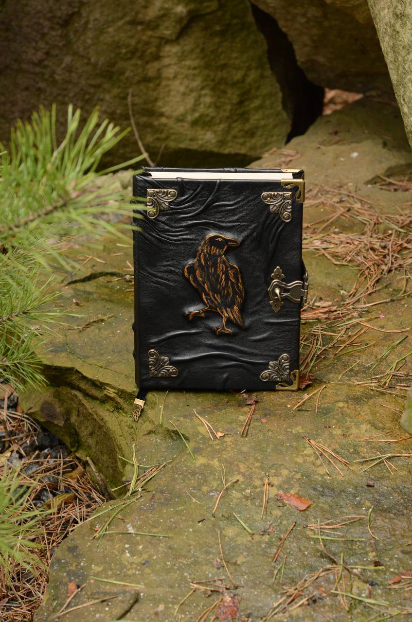 The Avenger Raven – Handcrafted Black Leather Grimoire | Mystical A5 Journal for Witches, Shadow Work & Fantasy Writing