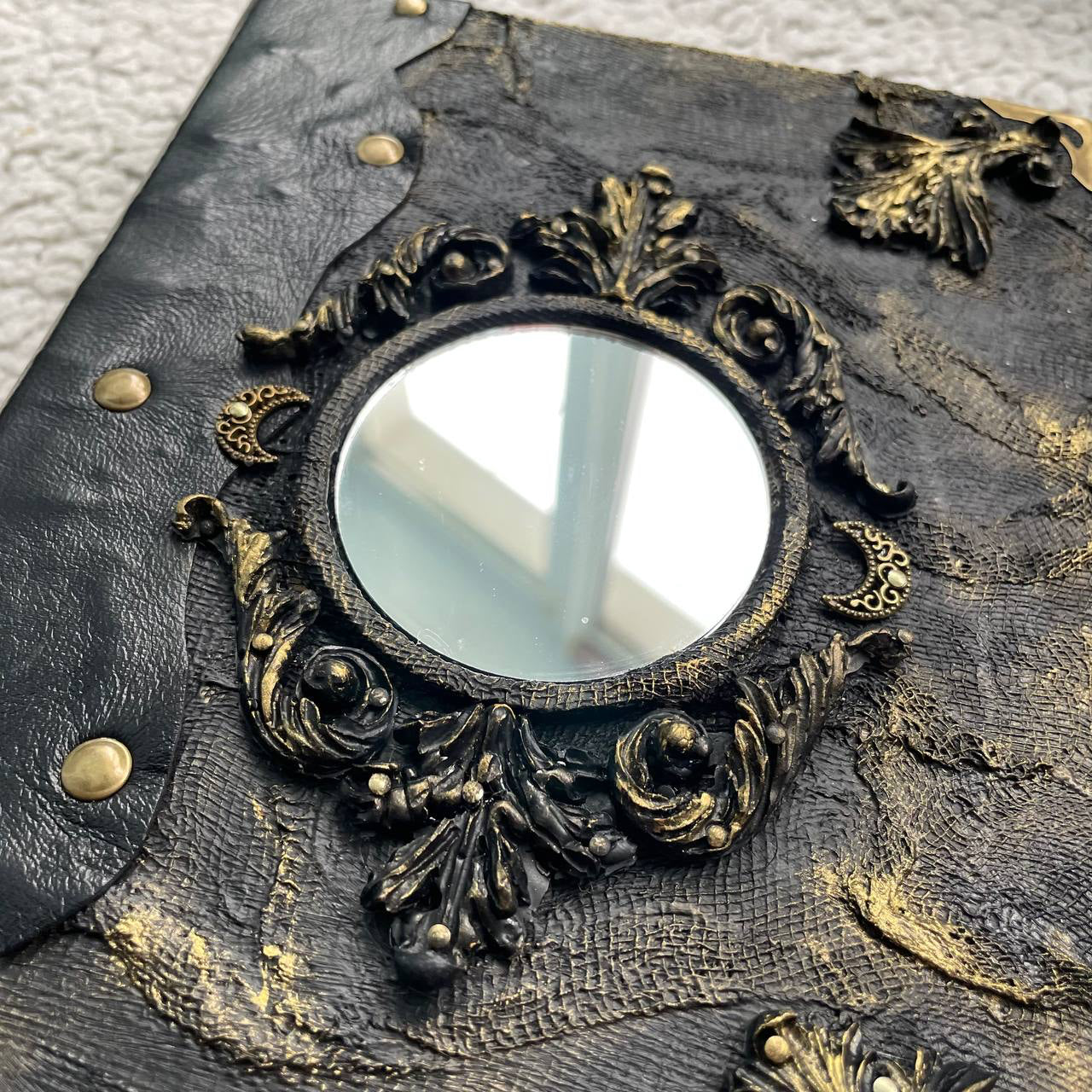 Handmade Mirror Grimoire – Leather Witch Journal with Vintage Effect