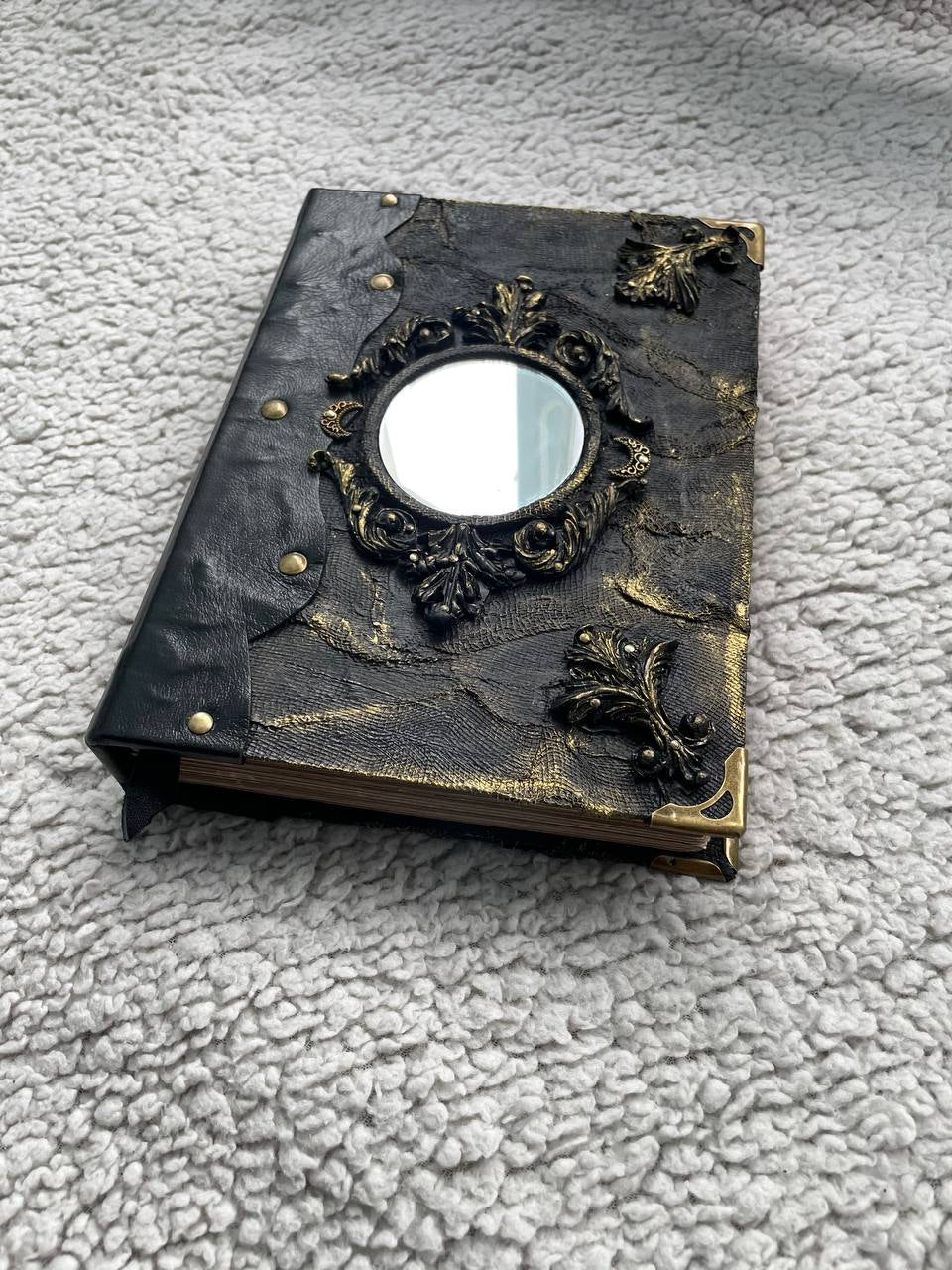 Handmade Mirror Grimoire – Leather Witch Journal with Vintage Effect