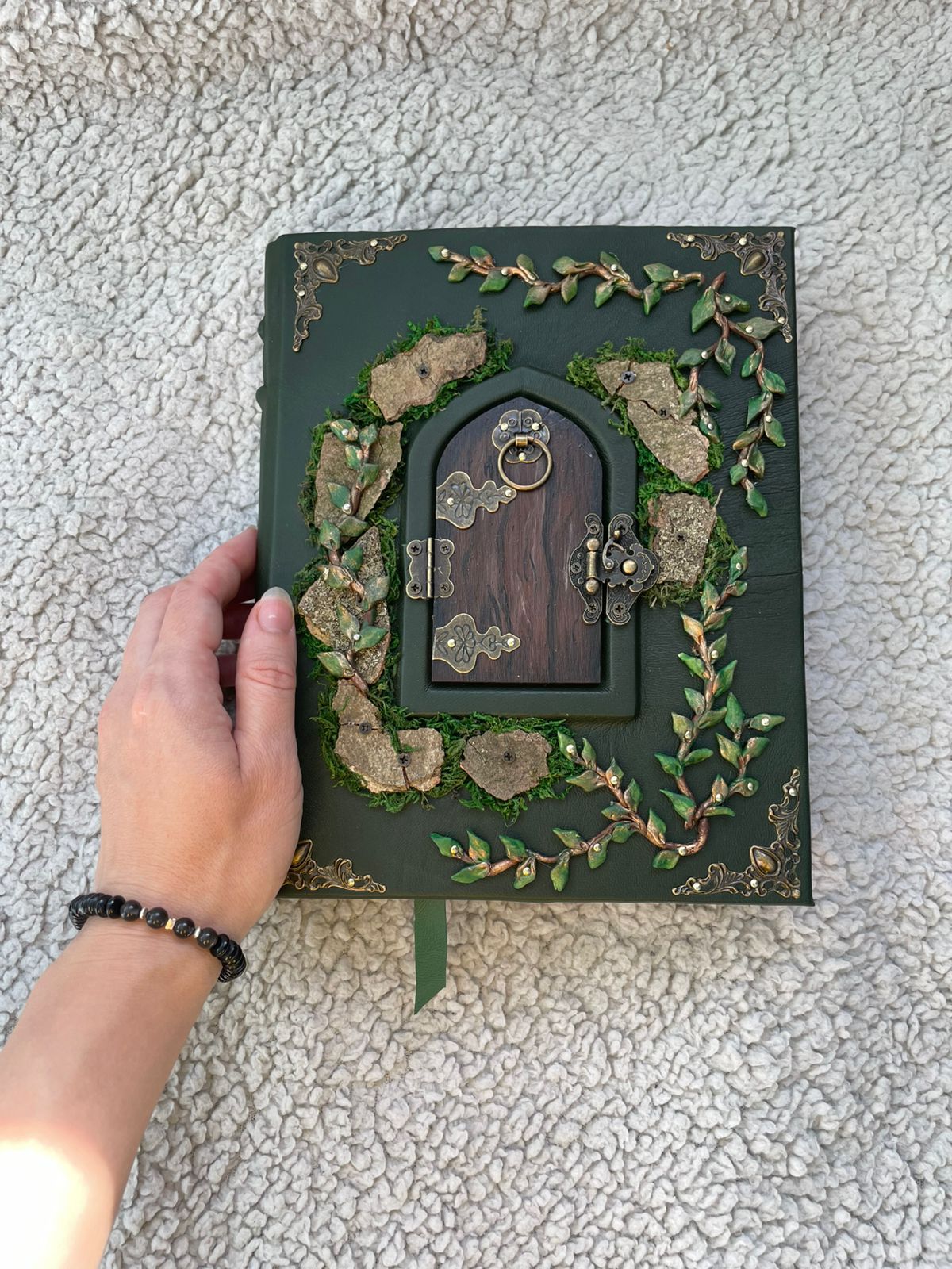 Eternal Secret Garden Grimoire – Ring Binder Book of Shadows | Personalized Leather Witchcraft Journal