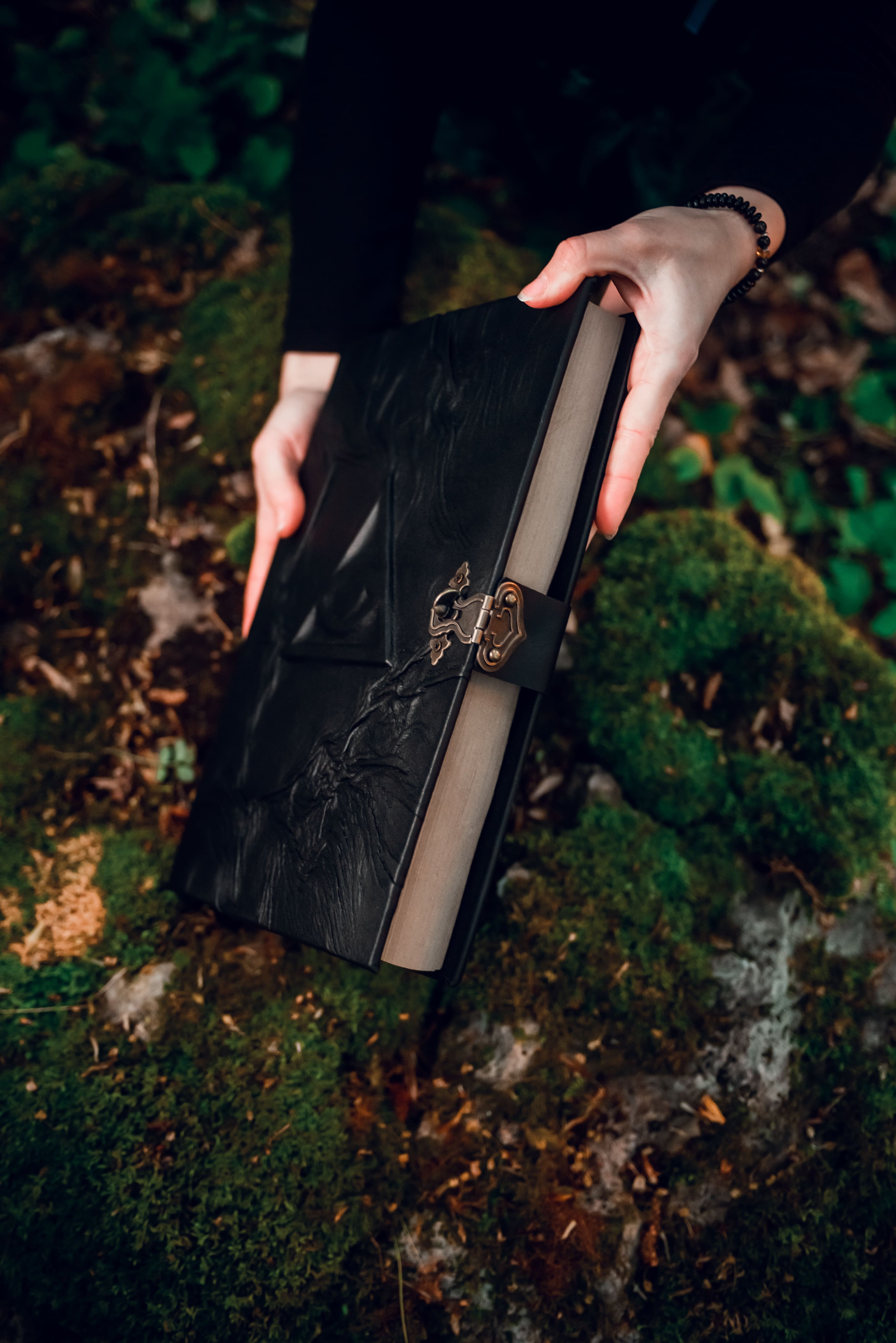 All-Seeing Eye Grimoire | Handmade Leather Book of Shadows | Occult Journal | Gothic Spell Book | Esoteric Notebook