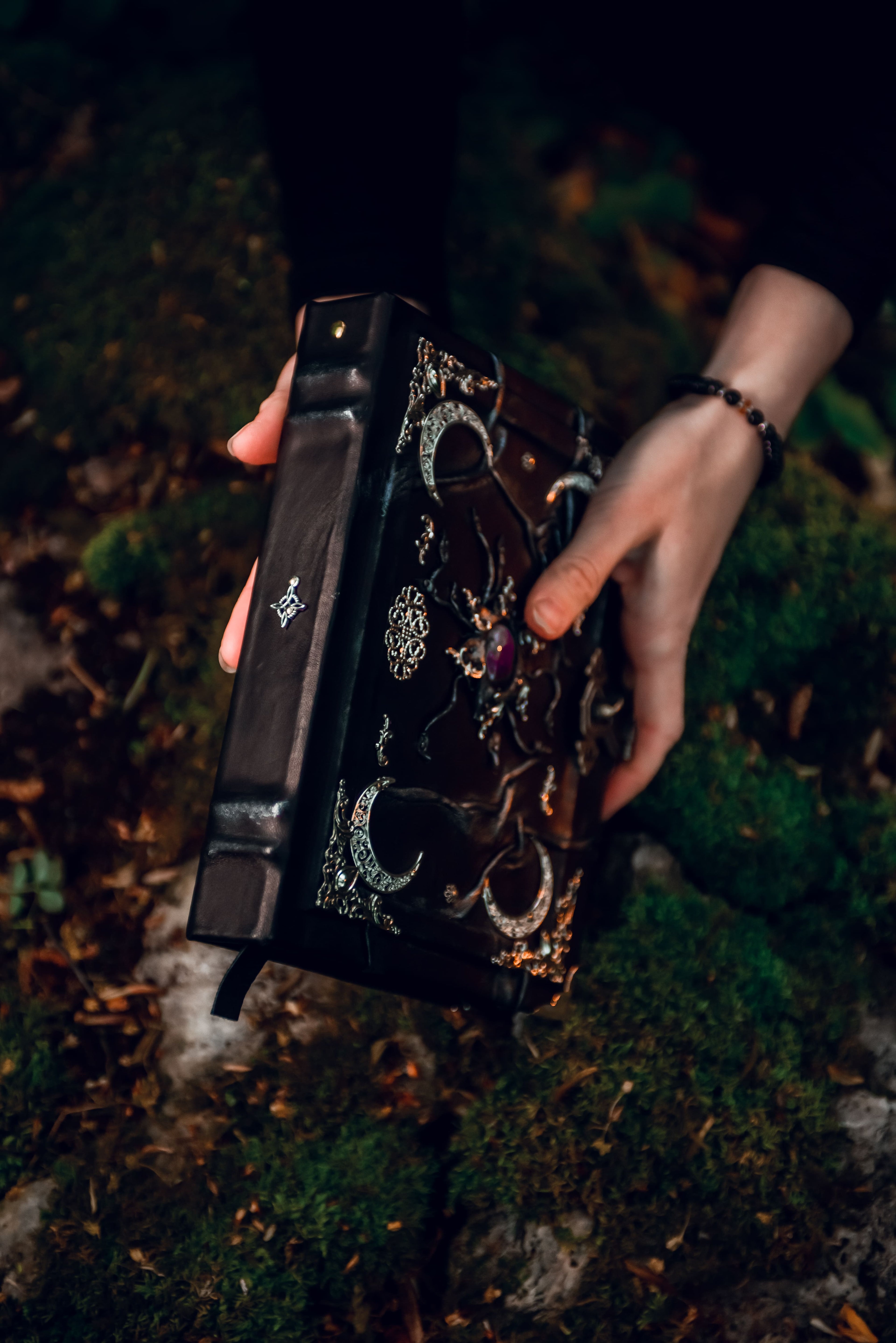 Gothic Leather Grimoire: Amethyst & Silver - Handmade Witchcraft Journal