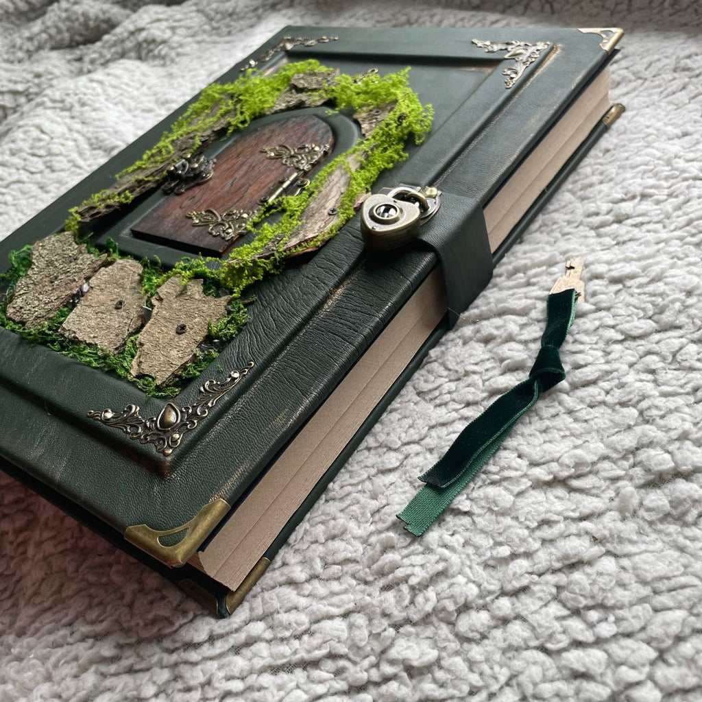 Enchanted Miniature Door – Forest Fairytale Grimoire