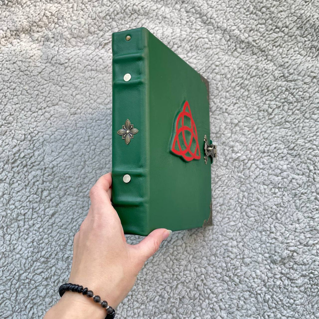 Triquetra Handmade Leather Planner Binder