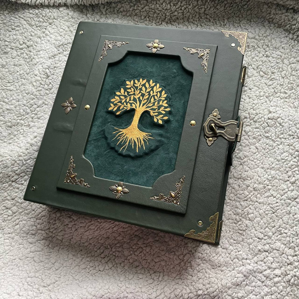 Ancestral Magic Grimoire Emerald Heritage | Leather Handmade Binder | Witchcraft Family Book | Removable Pages