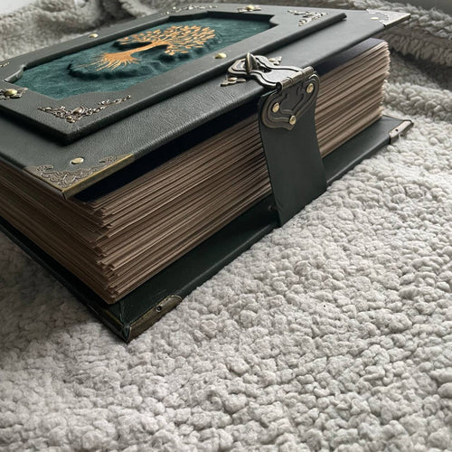 Ancestral Magic Grimoire Emerald Heritage | Leather Handmade Binder | Witchcraft Family Book | Removable Pages