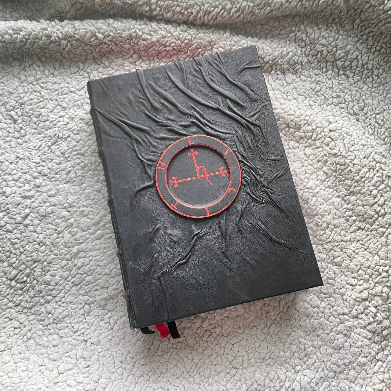 Lilith Sigil Grimoire – A4 Black Leather Witchcraft Journal | 600 Pages Handmade Spellbook
