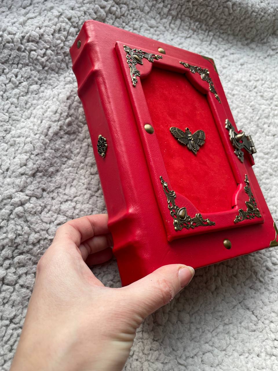Death’s Head Hawkmoth Grimoire – Handmade Gothic Leather Spellbook with Bronze Moth, Dark Witch Journal