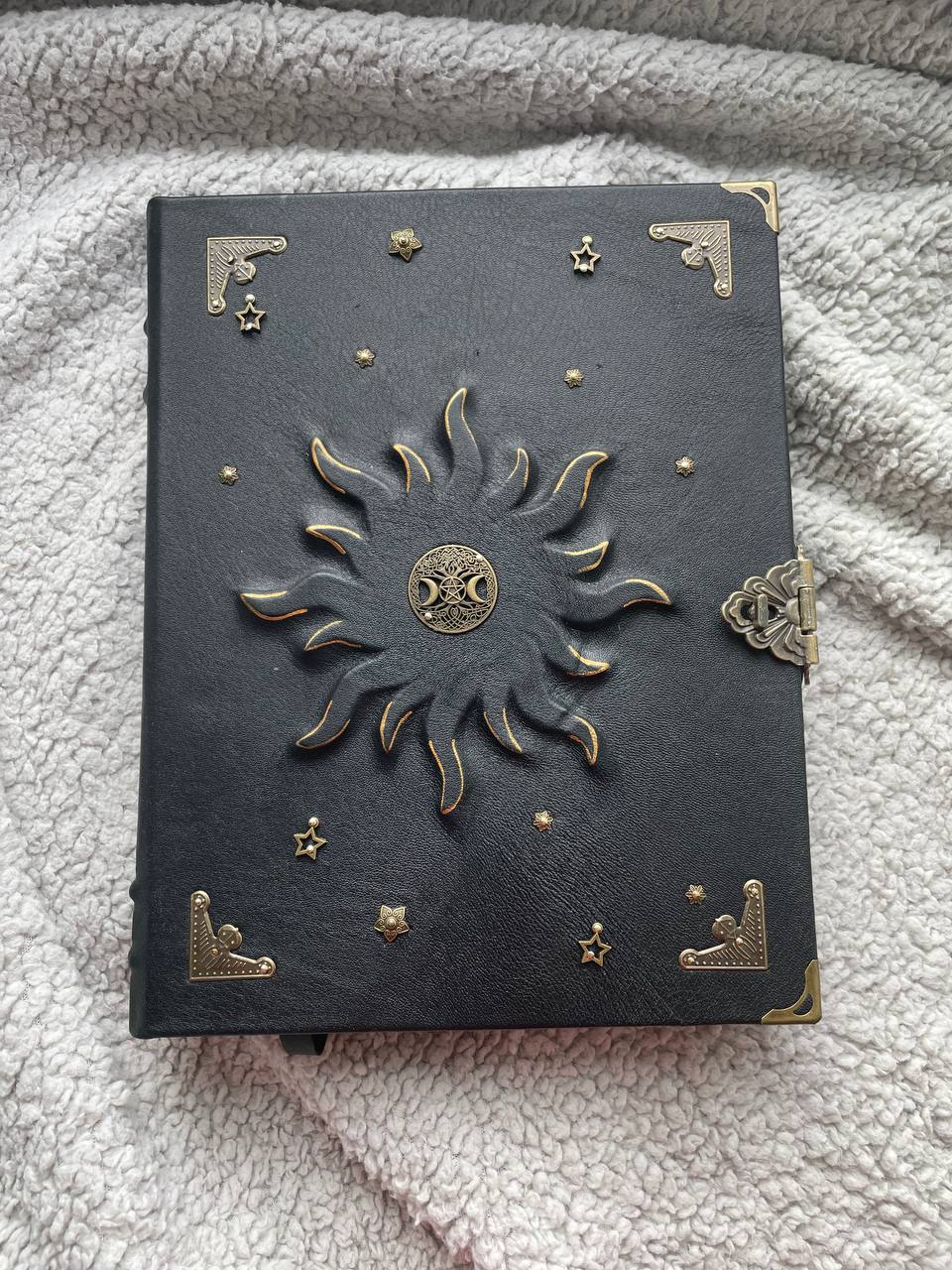 Grimoire A4 Handmade Leather Ring Binder for Witches | Pagan Spellbook with Replaceable Pages