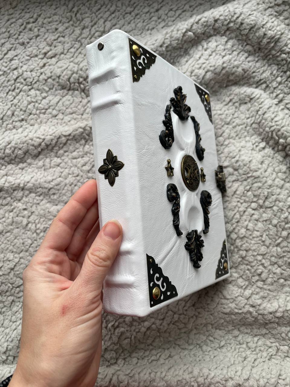Handmade Grimoire White Moon – A Mystical Book for Luminous Souls