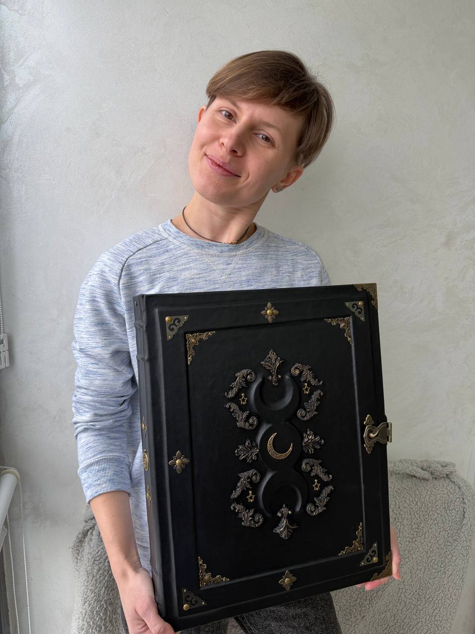 Black Moon Leather Grimoire: Gothic Witch Journal Large Size Esoteric Grimoire Handmade Book