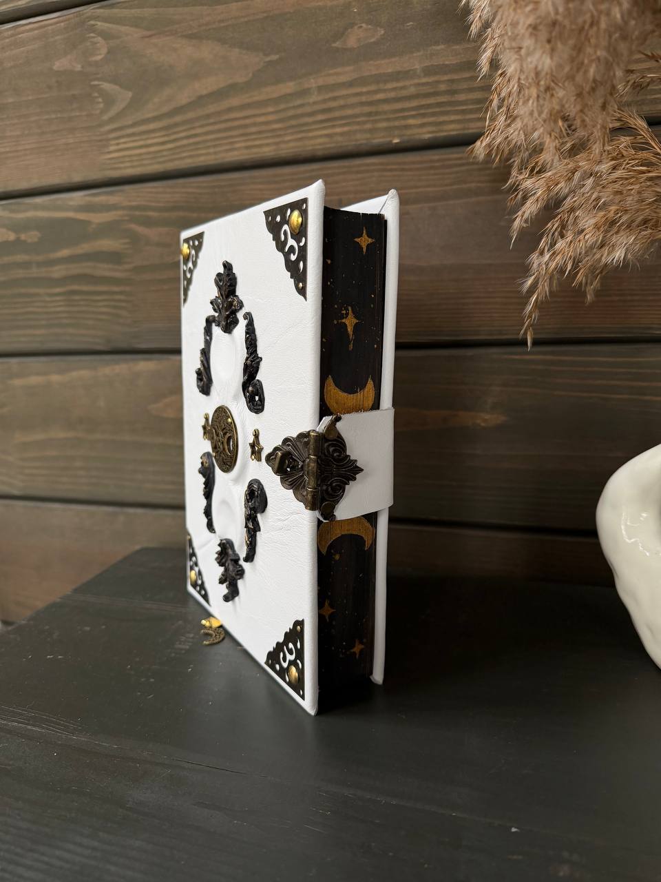 Handmade Grimoire White Moon – A Mystical Book for Luminous Souls