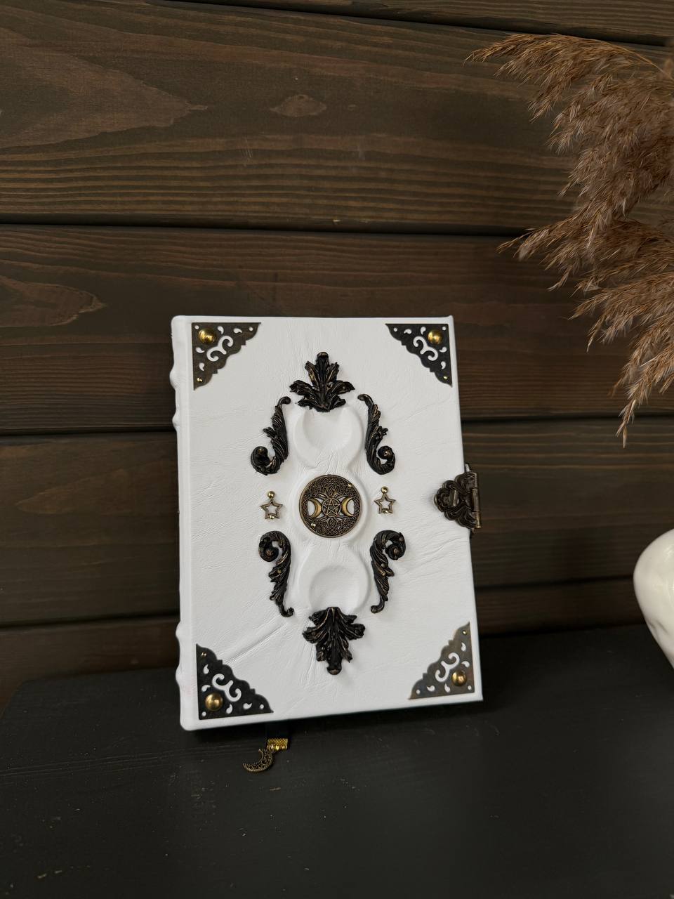 Handmade Grimoire White Moon – A Mystical Book for Luminous Souls