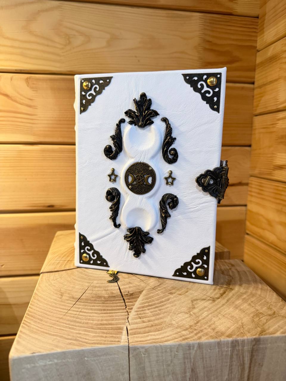 Handmade Grimoire White Moon – A Mystical Book for Luminous Souls