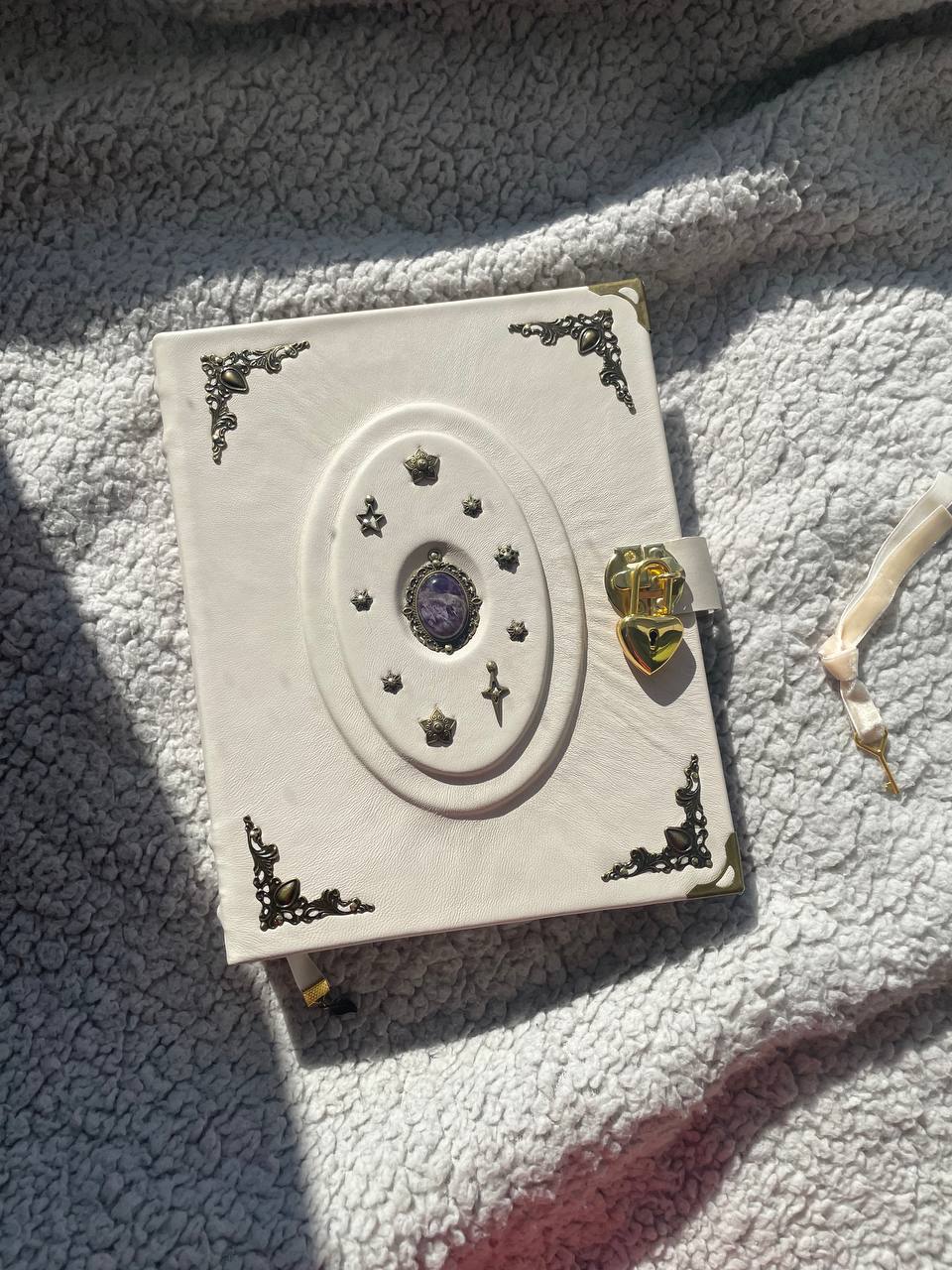 White Leather Binder Spiritual Journal – Ring Planner with Heart Lock and Amethyst Stone