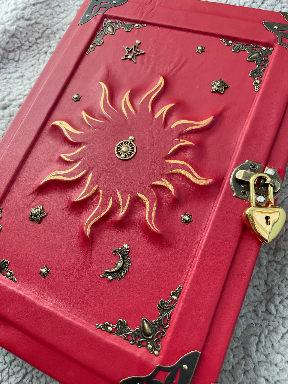 Red Sun Grimoire – Large Handmade Leather Book of Shadows, Witchcraft Spell Book, Gothic Notebook