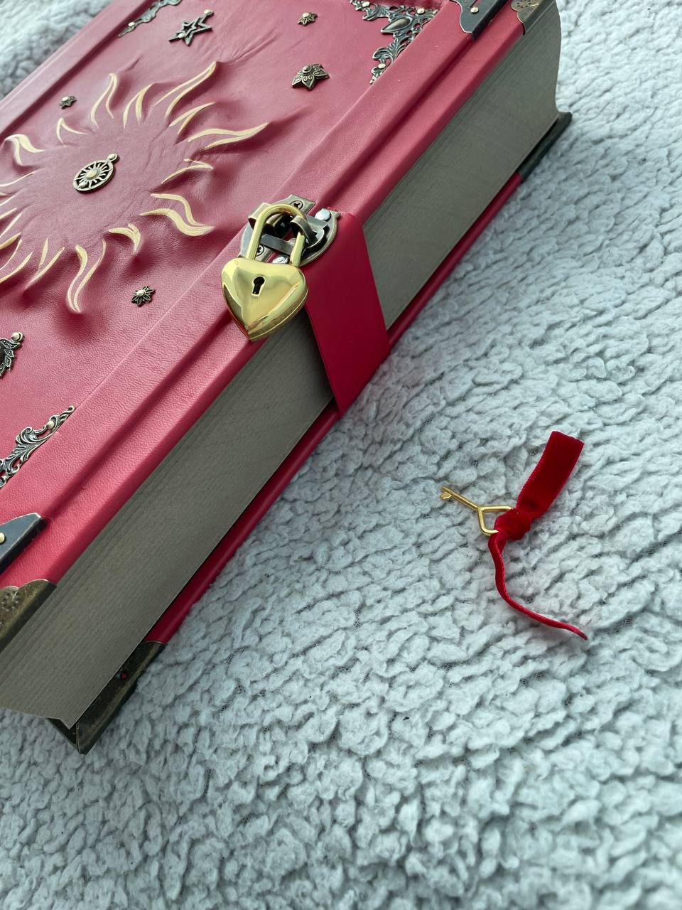 Red Sun Grimoire – Large Handmade Leather Book of Shadows, Witchcraft Spell Book, Gothic Notebook