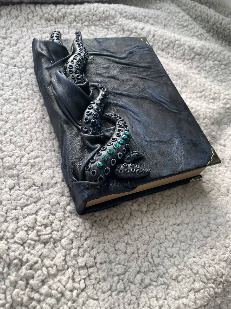 Kraken Grimoire – Dark Fantasy Leather Journal, Gothic Book of Shadows, Ocean Magic