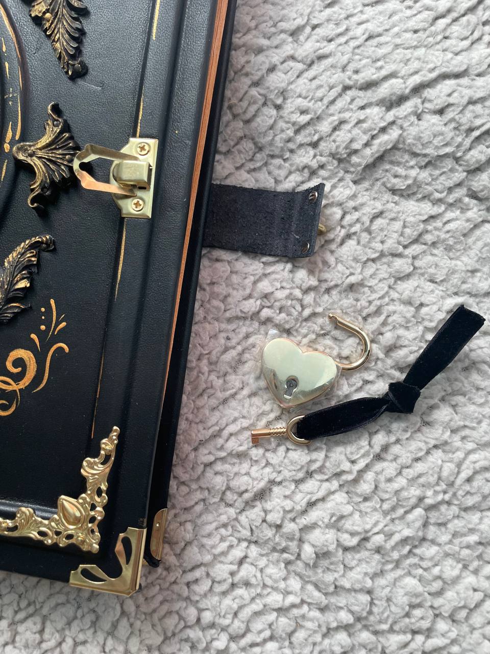 Handmade A4 Grimoire with Kraft Pages – Gothic Vintage Journal with Lock