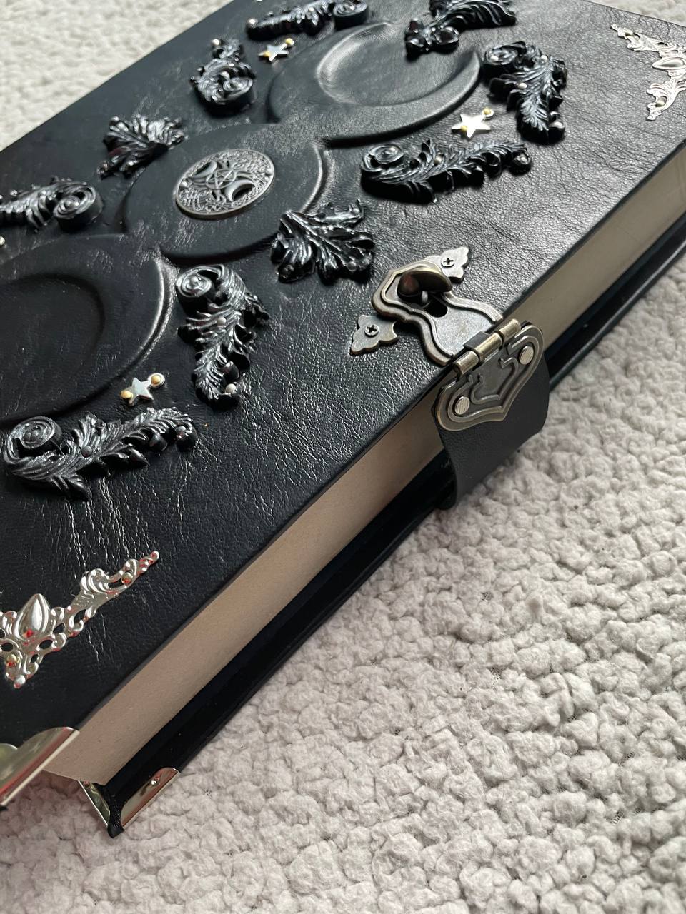 Black Moon Leather Grimoire, Handmade Book of Shadows, Gothic Witchcraft Journal, Gift for Witch