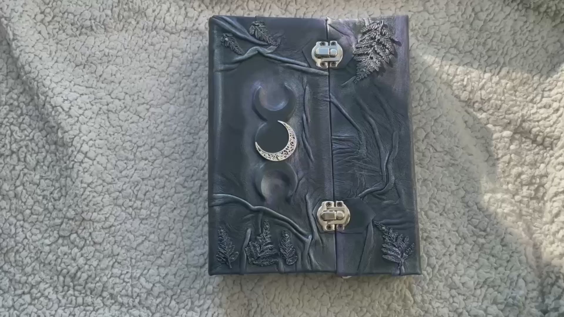 Ring Binder Grimoire – Refillable Witch Journal with Triple Moon & Fern Design